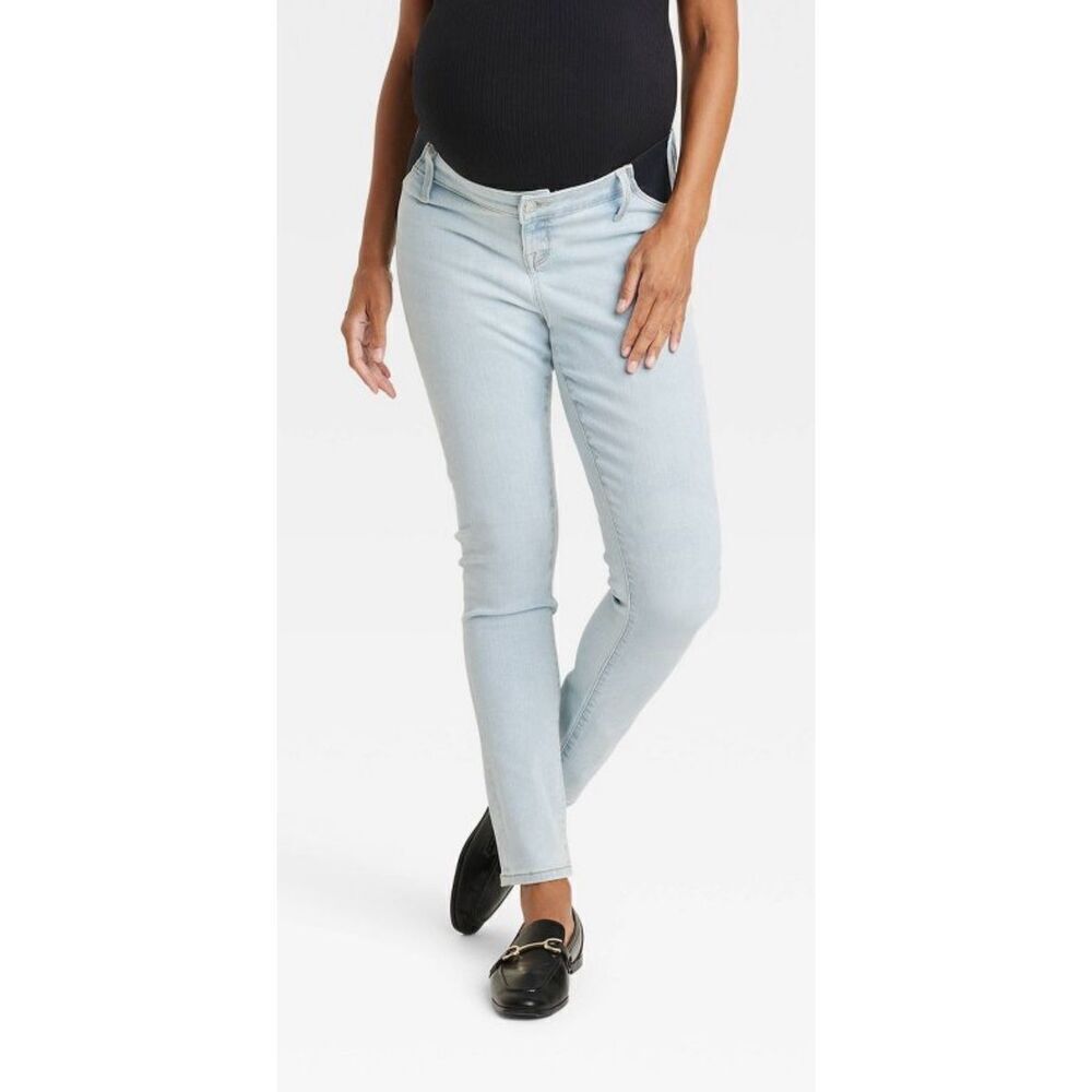 Ingrid & Isabel Maternity Jeans size 2